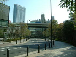 東京メトロ・都営大江戸線飯田橋駅A2出口